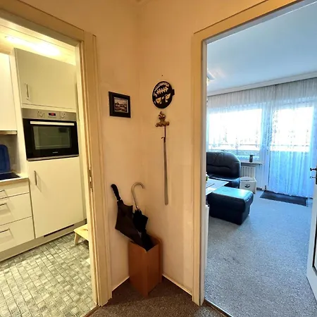 Apartment 2-zimmer-appartement Im 1. Obergeschoss Mit Hallenschwimmbad Und Sauna. *