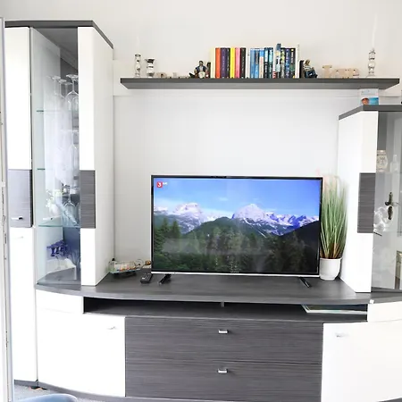 Apartman 2-zimmer-appartement Im 1. Obergeschoss Mit Hallenschwimmbad Und Sauna. Westerland