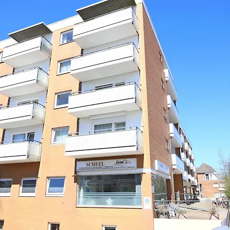 2-zimmer-appartement Im 1. Obergeschoss Mit Hallenschwimmbad Und Sauna. * Westerland